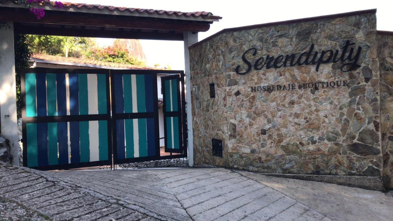 Serendipity Hospedaje Boutique Guatape Luaran gambar